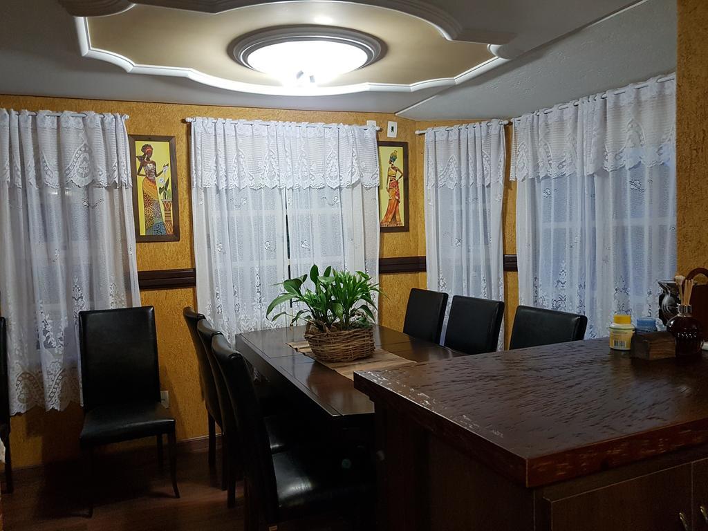 Residencia No Centro De Gramado Villa Ngoại thất bức ảnh